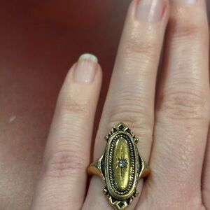 Avon Vintage Kensington Ring Size 5